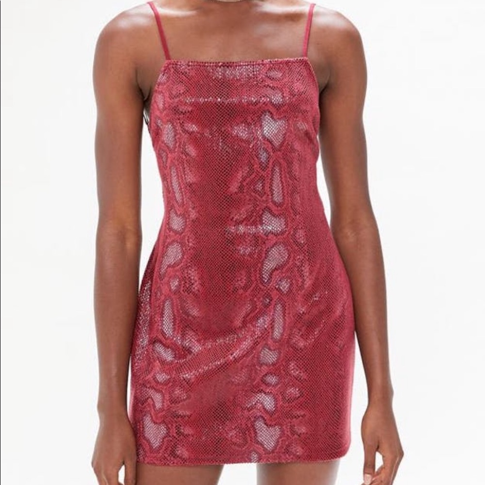 Textured Snakeskin Bodycon Dress - Picture 1 of 5